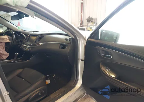 2017 Chevrolet Impala 1Lt из США, поврежденный, VIN 2G1105S34H9110147